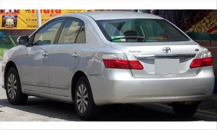 Toyota-Premio-1.5-2010