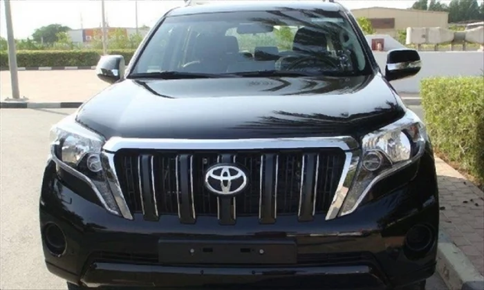 Toyota-Land-Cruiser-Prado-TX-2015