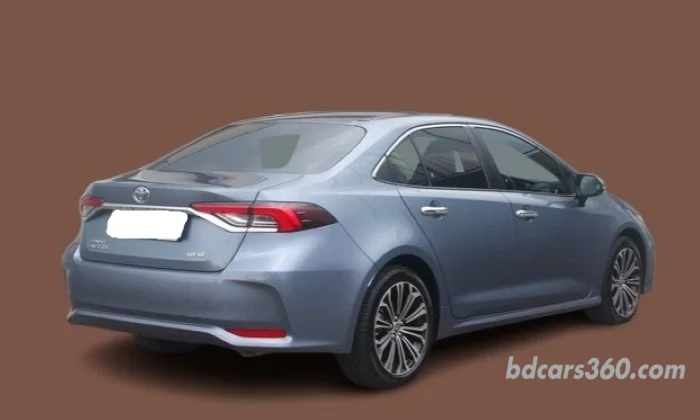 Toyota-Corolla-Altis-Hybrid-2024