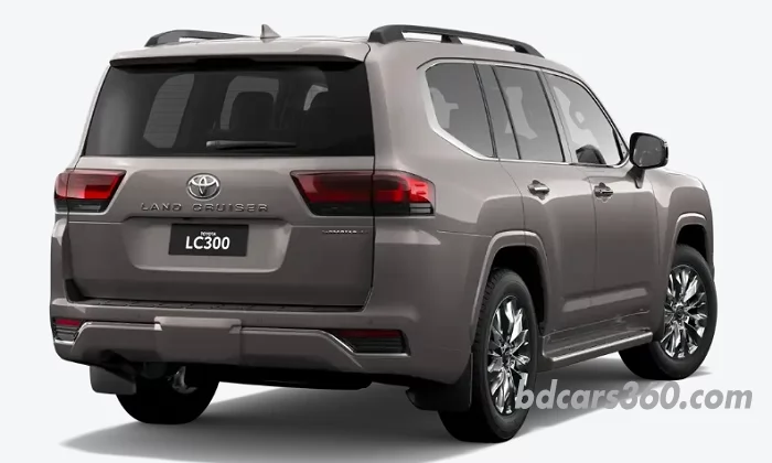Rear right view