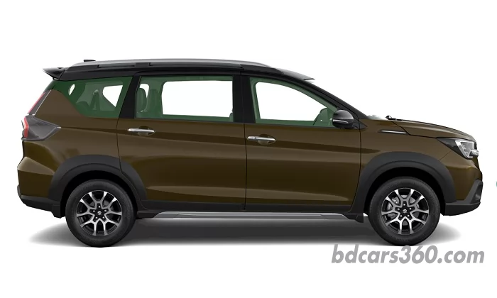 Suzuki XL6 Side view