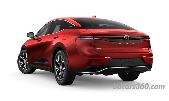 Toyota Crown Limited Rear View 