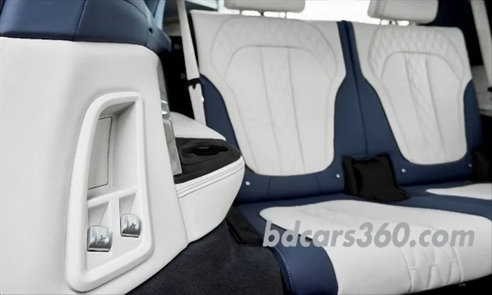 BMW x7 2022 Seats 
