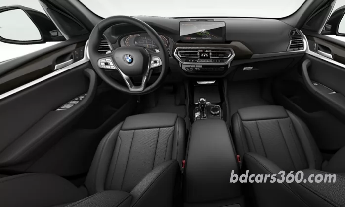 BMW X3 sdrive30i Rear view