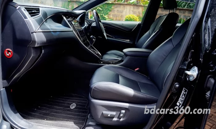 Toyota Harrier seat