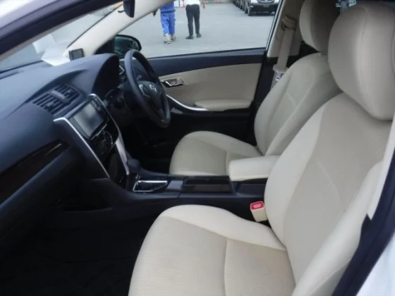 Reconditioned Toyota Premio F EX 2020