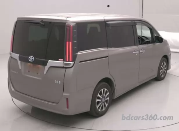 Toyota Esquire  Hybrid GI 2021