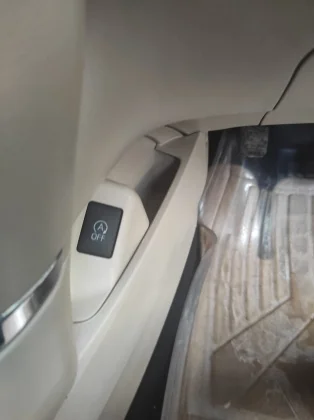 Used Toyota Premio G- superior 2015