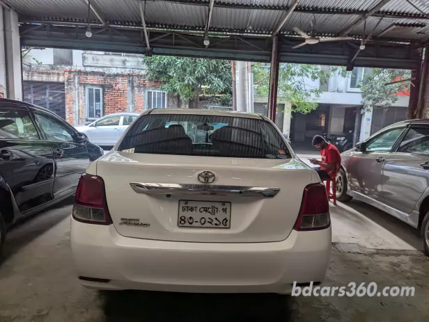 Used Toyota Axio 2011