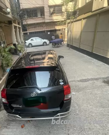 Used Toyota Axio Fielder Black 2012