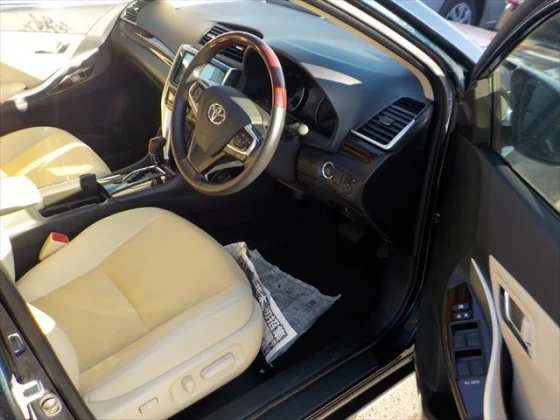 Reconditioned Toyota Premio F EX 2020