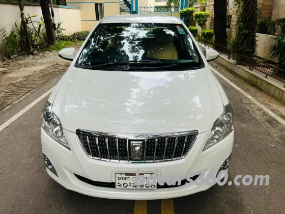 Used Toyota premio 2014