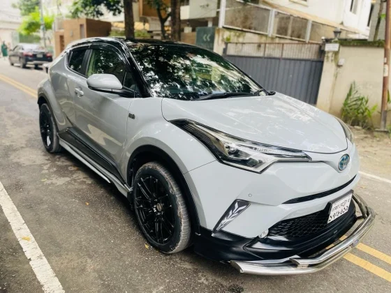 Used Toyota C-HR 2017
