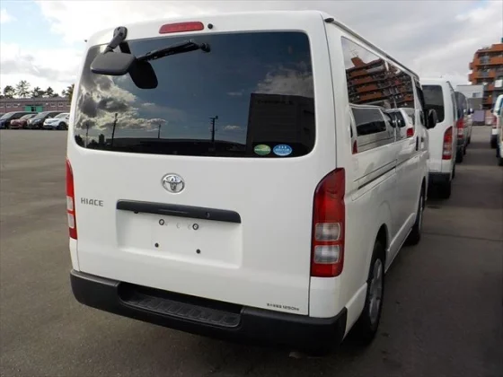 Reconditioned Toyota Hiace DX-PW 2017