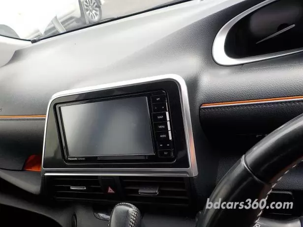 Reconditioned Toyota sienta G Aero 2019