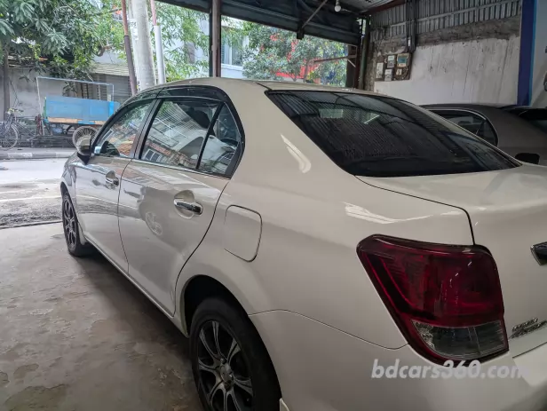 Used Toyota Axio 2011