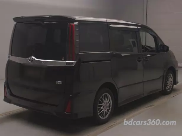 Reconditioned Toyota Noah Hybrid Si 2021