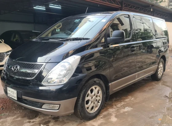 Used Hyundai H1 2012