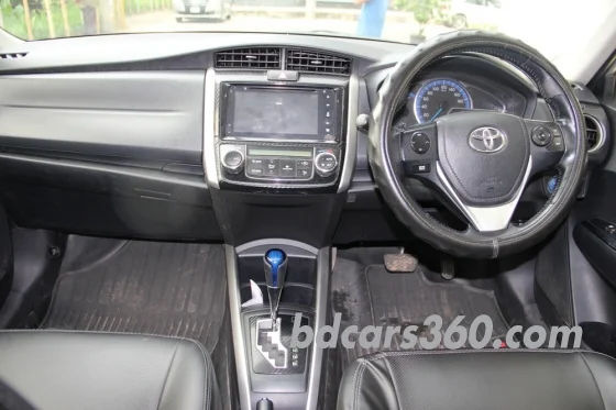 Used Toyota Corolla Fielder  2014