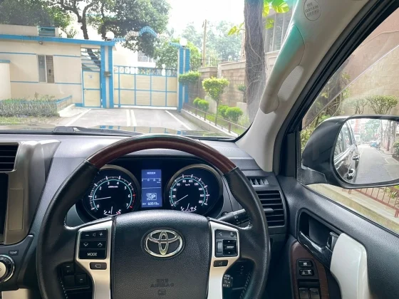 Used Toyota land cruiser Prado TX- limited 2012