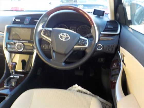 Reconditioned Toyota Premio F EX 2020