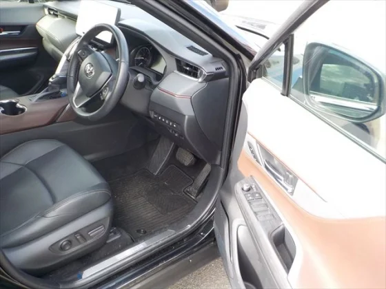 Reconditioned Toyota Harrier MXUA80 GL 2020