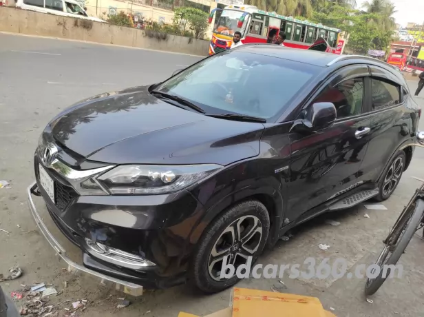 Used Honda Vezel hybrid 2015
