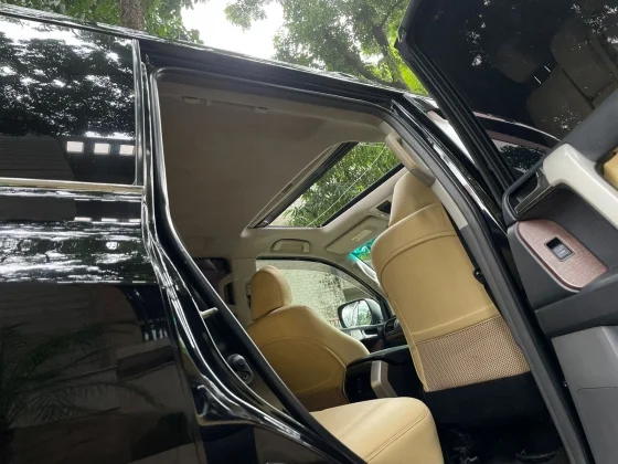 Used Toyota land cruiser Prado TX- limited 2012