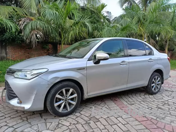 Used Toyota Axio X 2016