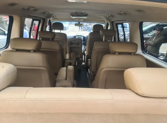 Used Hyundai H1 2012