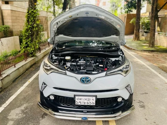 Used Toyota C-HR 2017