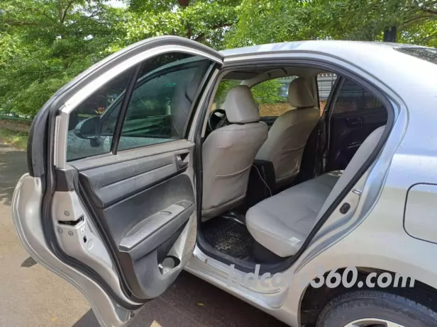 Used Toyota Axio X 2016