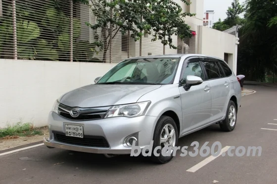 Used Toyota Corolla Fielder  2014