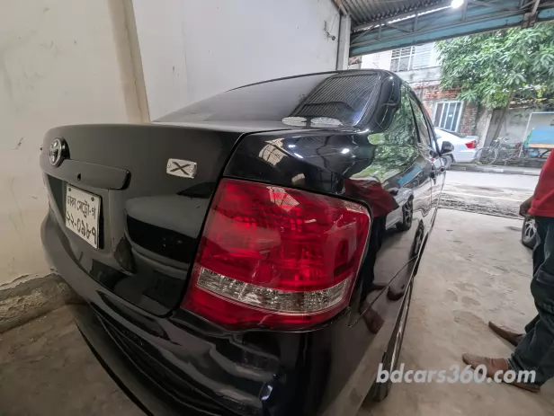 Used Toyota Axio 2011