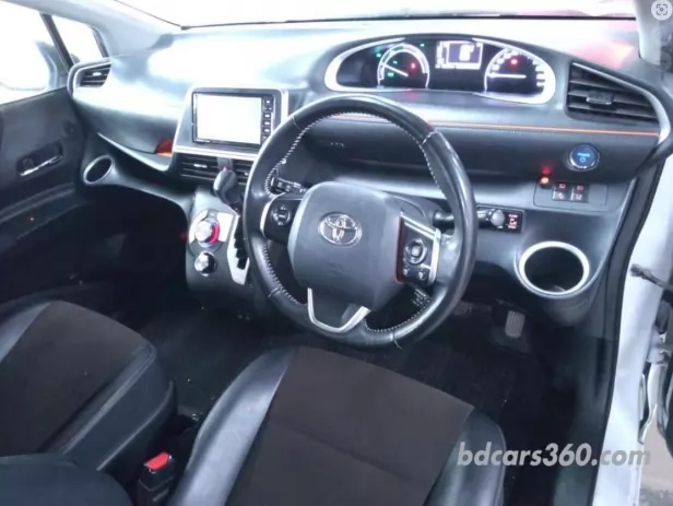 Reconditioned Toyota sienta G Aero 2019