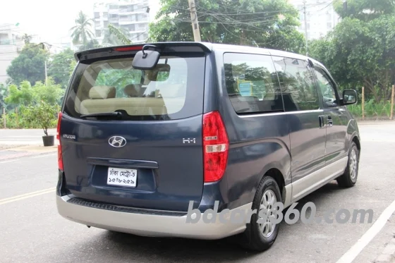 Used Hyundai H1 12 Passenger Octane 2015