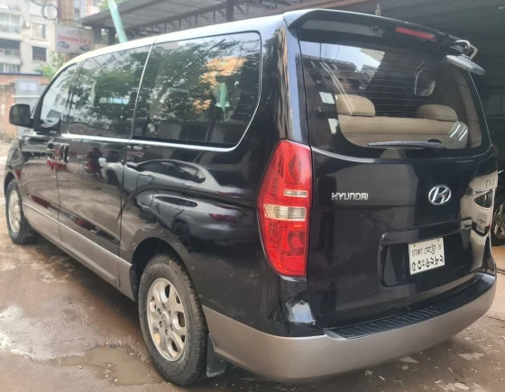 Used Hyundai H1 2012