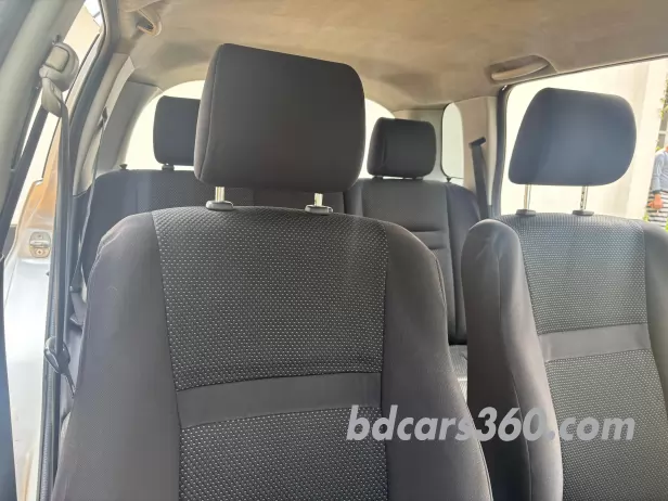 Used Toyota ist 2002