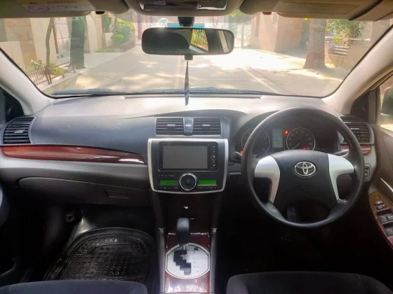 Used Toyota Premio 2013