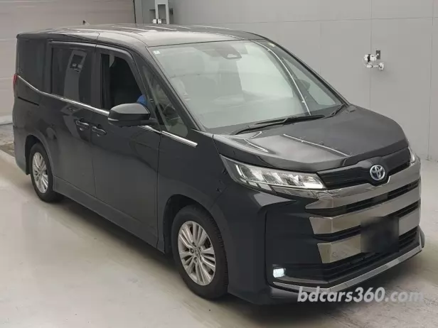 Reconditioned 2022 Toyota Noah Hybrid SG