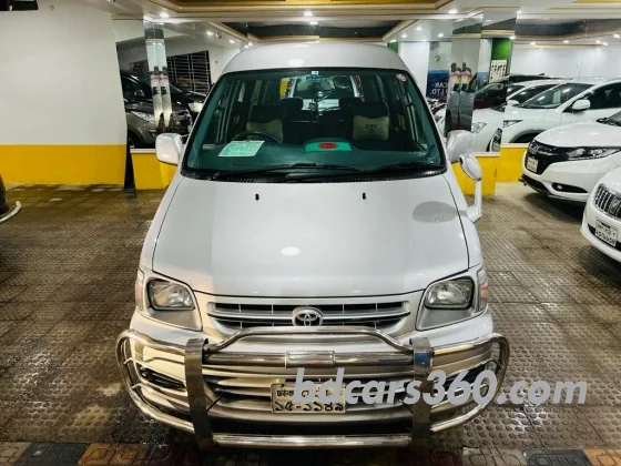 Used Toyota noah 2006