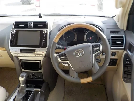 Toyota Land Cruiser Prado TX-L 2019 7