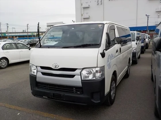 Toyota HIACE DX-PW 2017 2