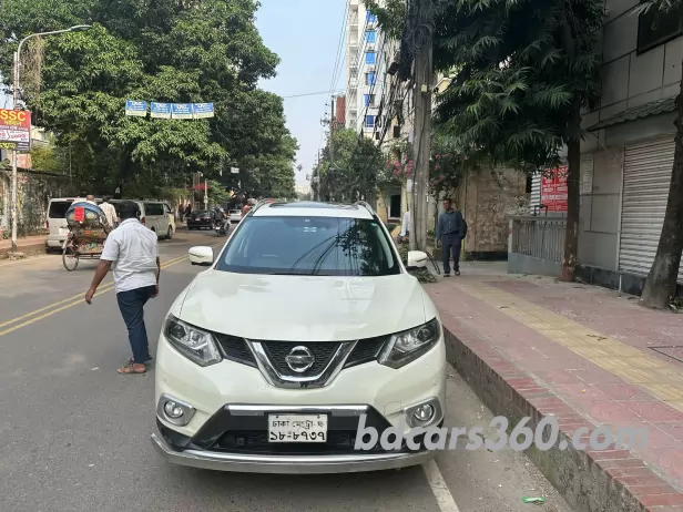 Nissan X-Trail 2016
