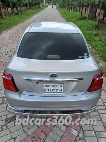 Toyota Axio X 2016 10