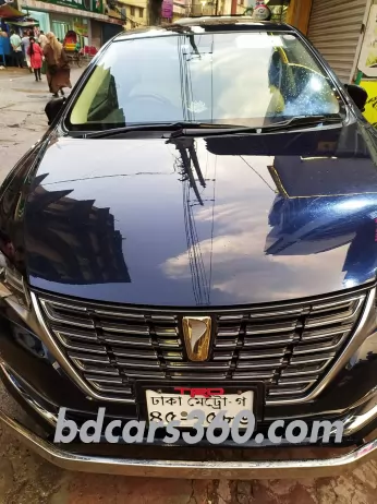 Toyota Premio 2018 4