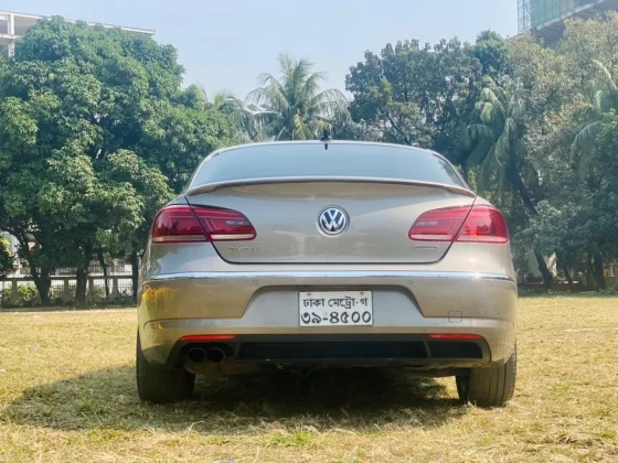 Volkswagen Passat 2014 5