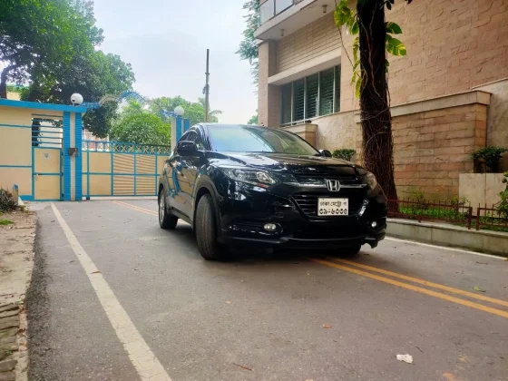 Honda Vezel 2014 3
