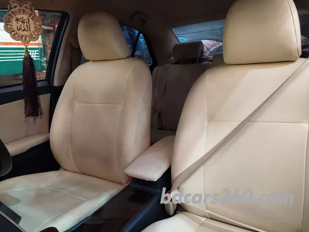 Toyota Premio 2018 8