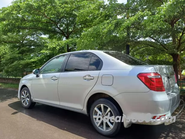 Toyota Axio X 2016 9